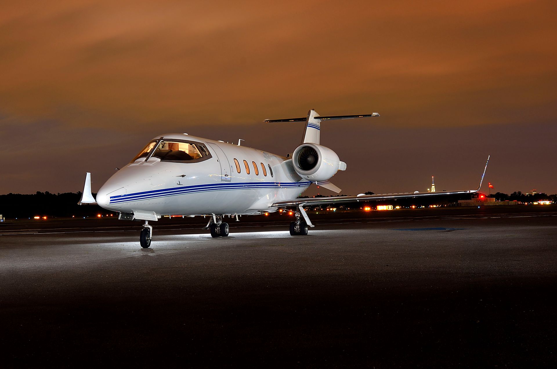 Learjet 60 private jet