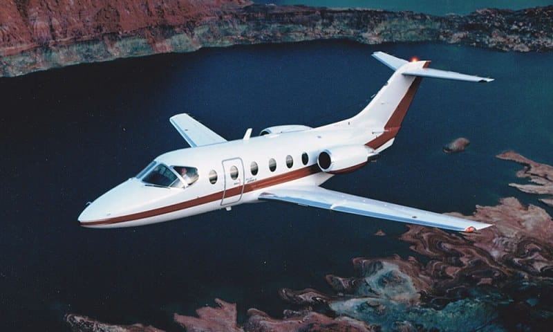 Hawker 400 private jet